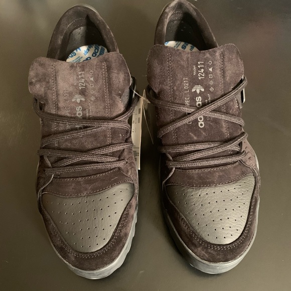 adidas wang aw bball low